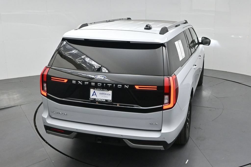 Used 2025 Ford Expedition Max Platinum AWD/4WD image 50