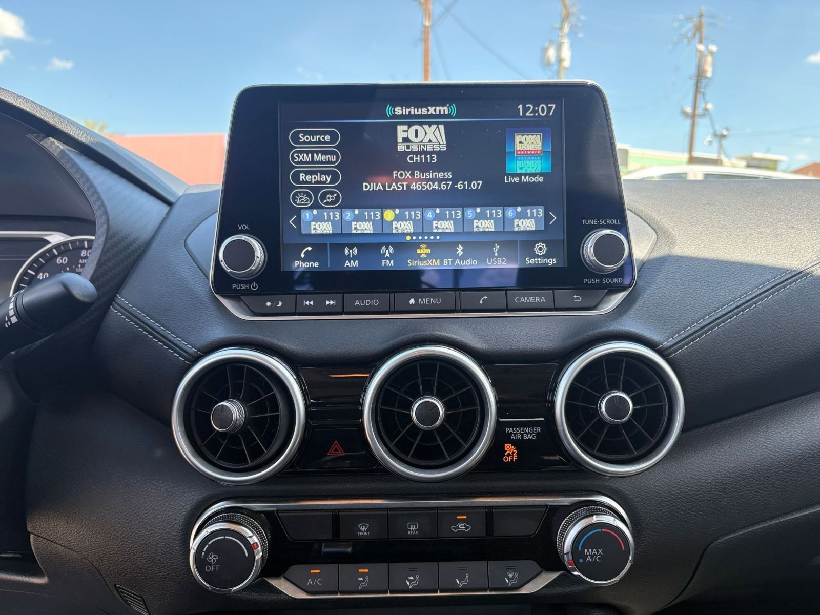 Used 2025 Nissan Sentra SV FWD image 20