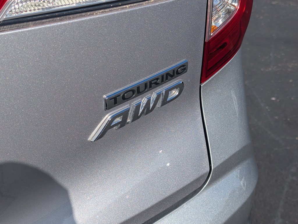 Used 2020 Honda Pilot Touring image 27