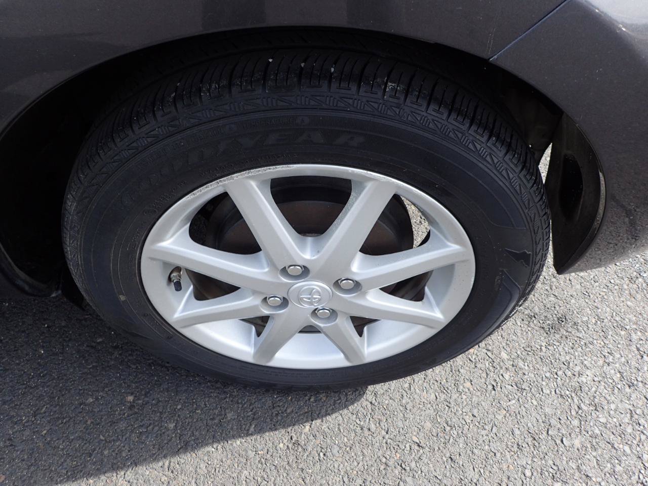 Used 2012 Toyota Prius C Four FWD image 22