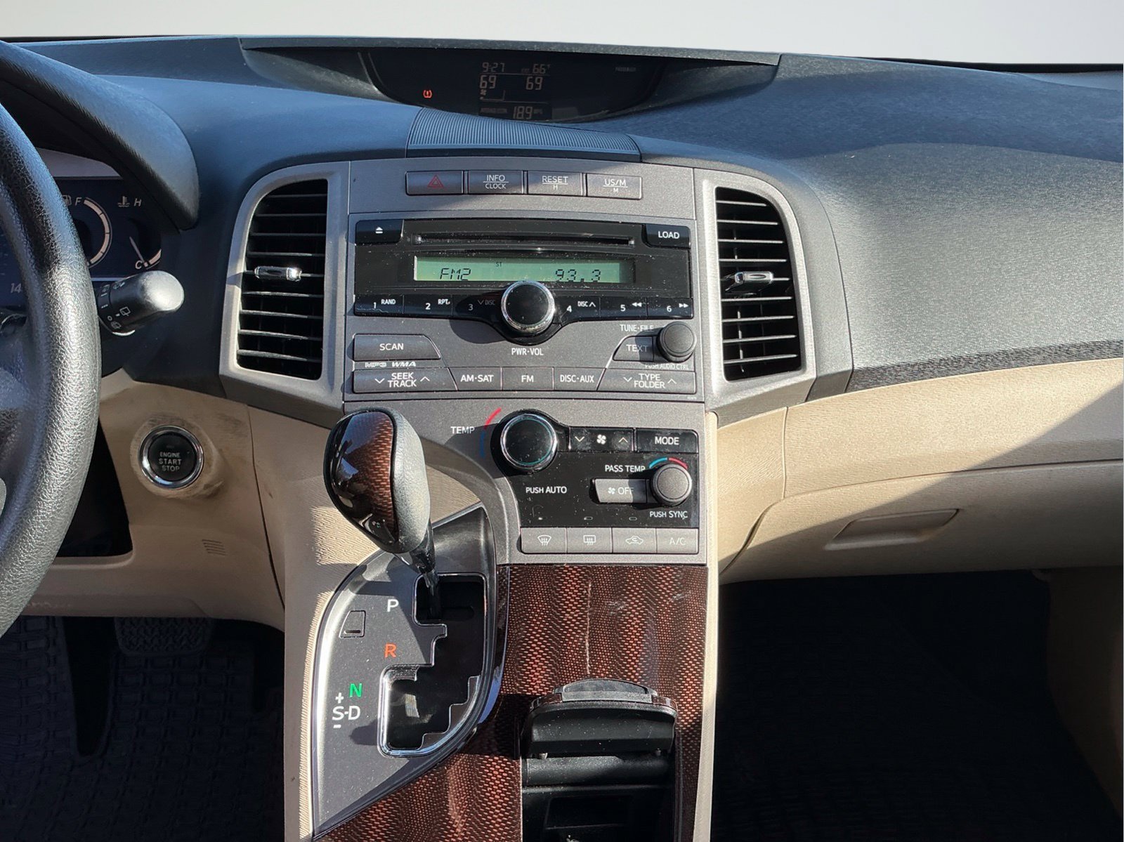 Used 2009 Toyota Venza FWD image 17