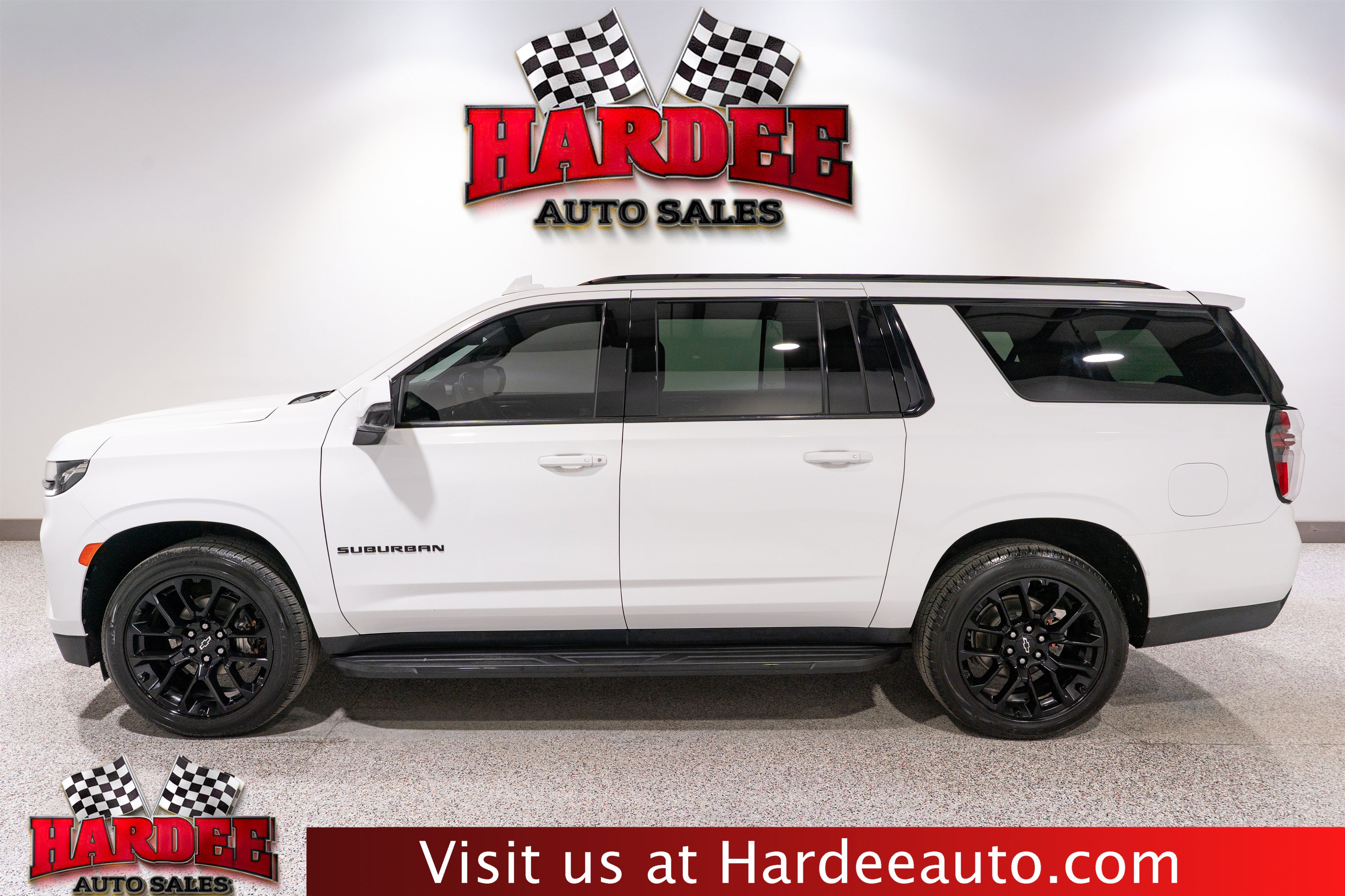 Used 2022 Chevrolet Suburban RST w/ Luxury Package AWD/4WD 360° Tour