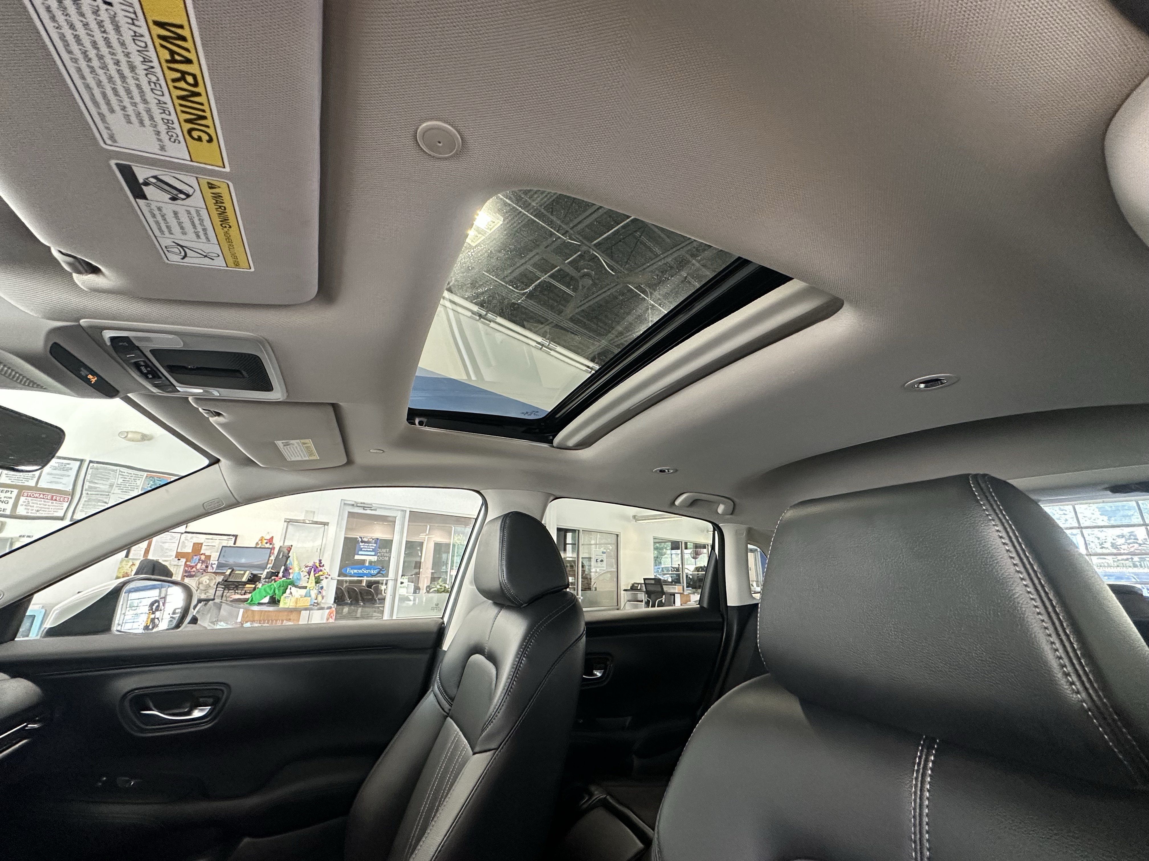 Used 2024 Honda HR-V EX-L image 17
