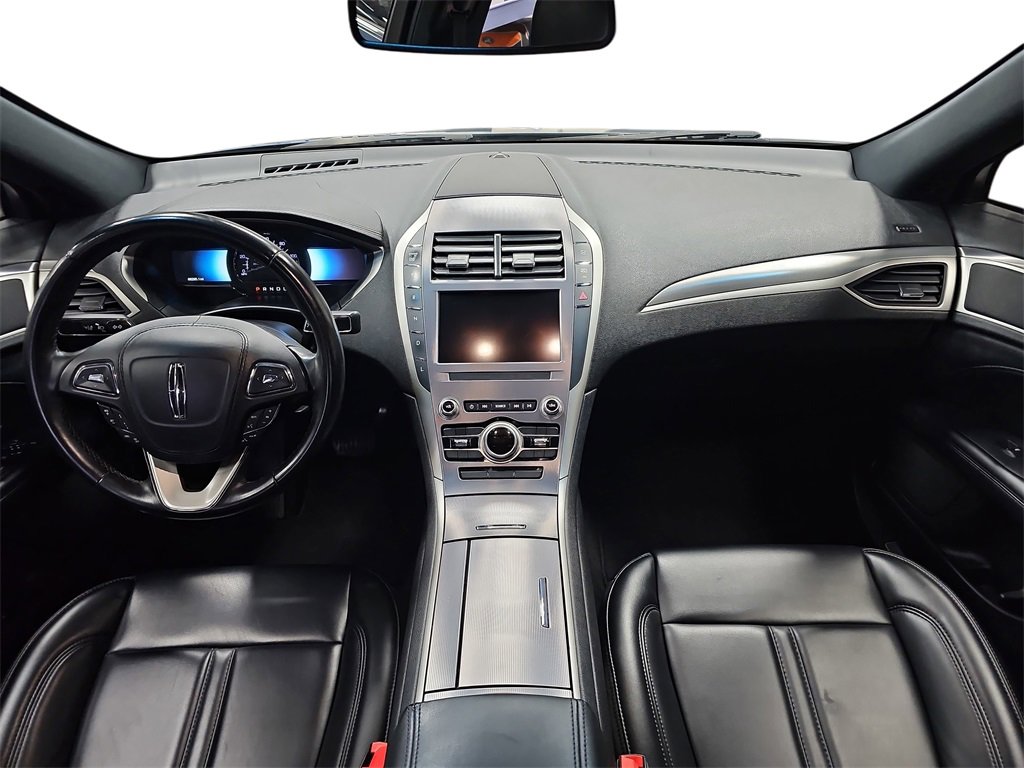 Used 2019 Lincoln MKZ Premiere image 9