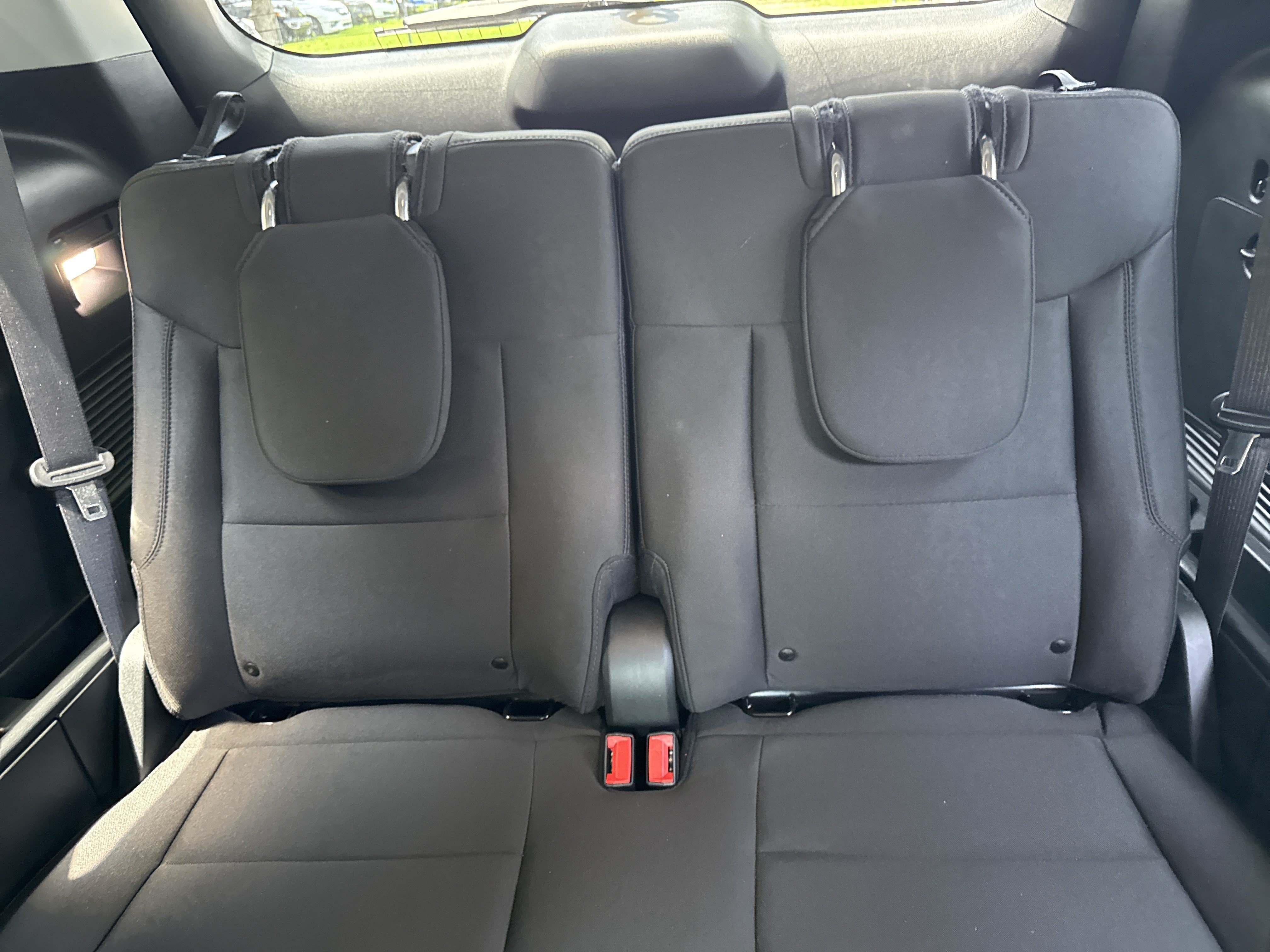 Used 2023 Ford Explorer XLT RWD image 24