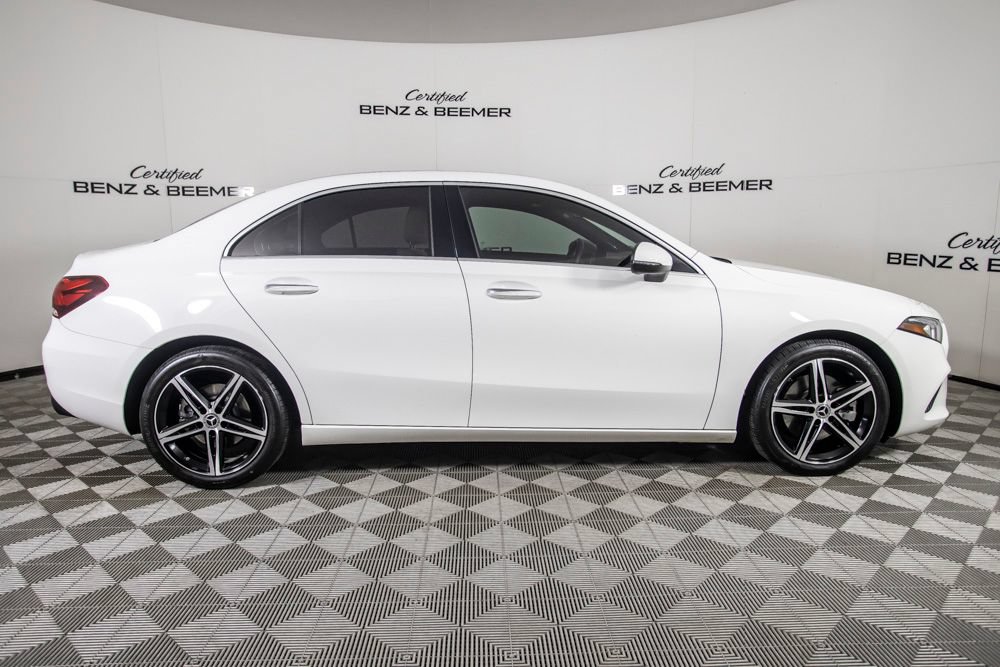 Used 2021 Mercedes-Benz A 220 4MATIC image 3