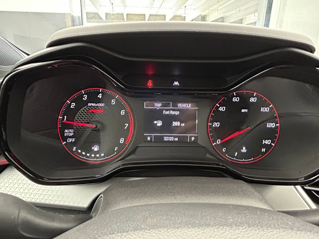 Used 2024 Chevrolet Trax RS w/ Driver Confidence Package FWD image 29