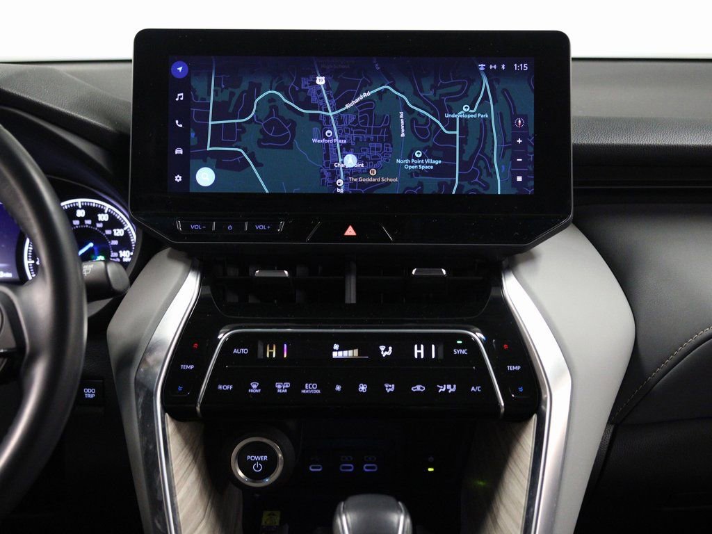 Used 2023 Toyota Venza XLE image 15