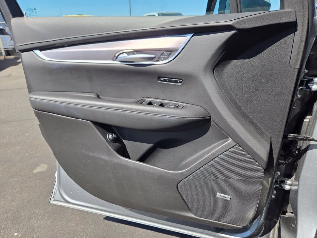 Used 2024 Cadillac XT6 Luxury AWD/4WD image 13