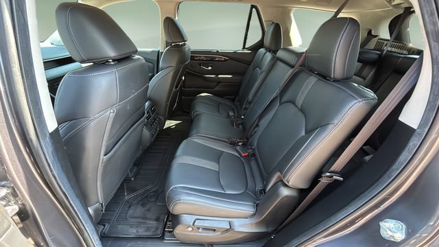 Used 2025 Honda Pilot Touring image 20
