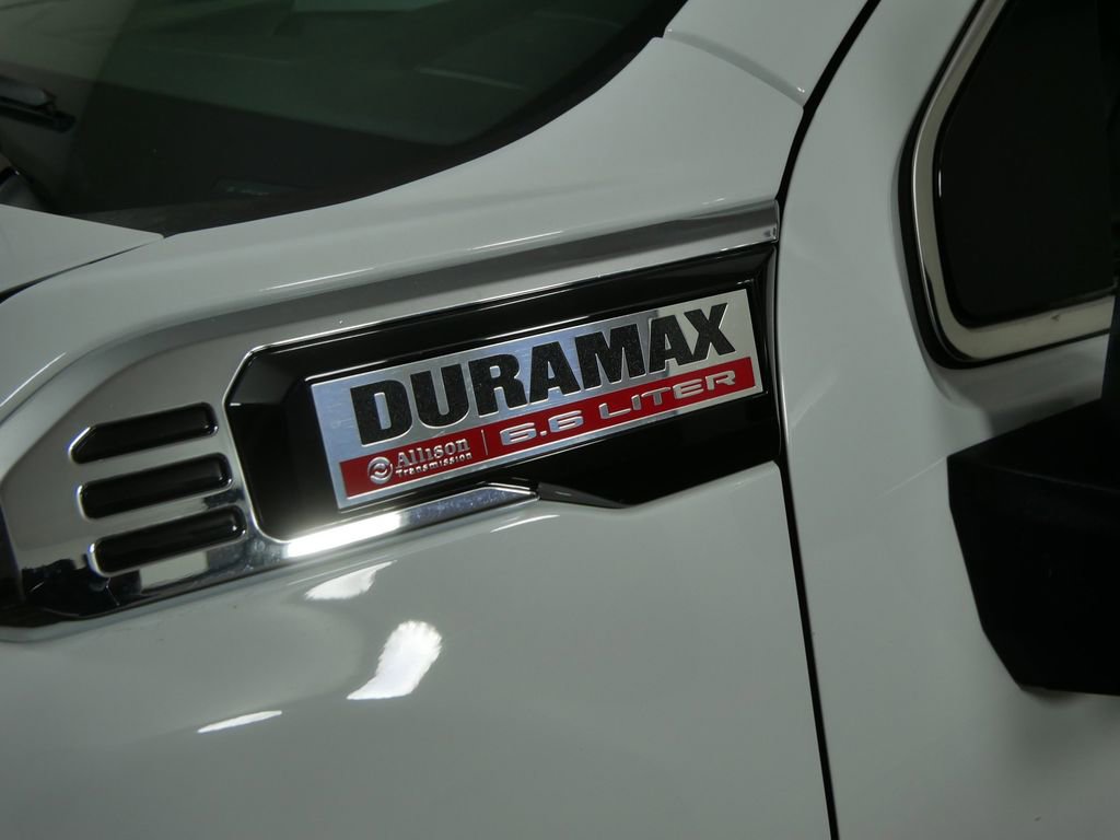 Used 2025 GMC Sierra 3500 Denali w/ Denali Reserve Package image 8