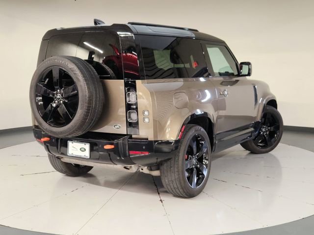 Used 2023 Land Rover Defender 90 X image 2