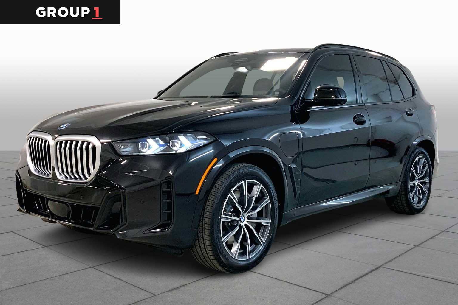 New 2026 BMW X5 xDrive50e w/ M Sport Package