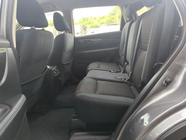 Used 2019 Nissan Rogue S AWD/4WD image 29