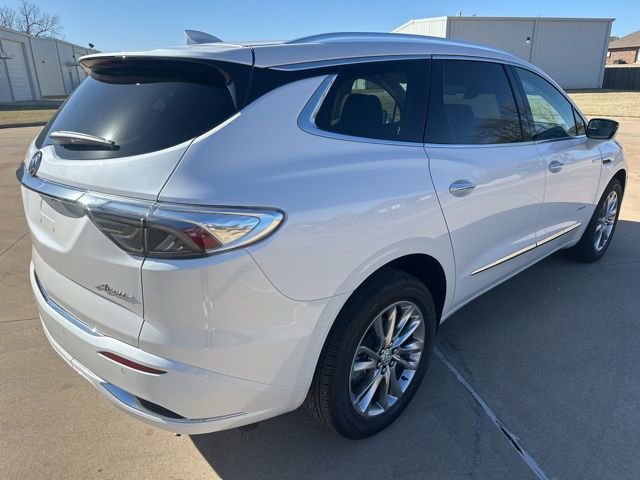 Used 2024 Buick Enclave Avenir w/ Avenir Technology Package image 5