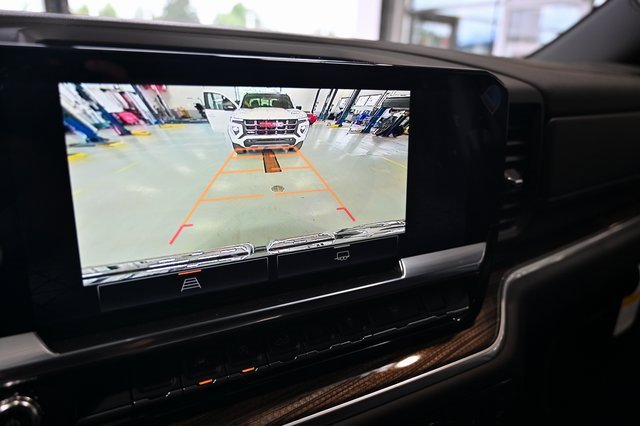 New 2026 GMC Sierra 1500 Elevation image 17