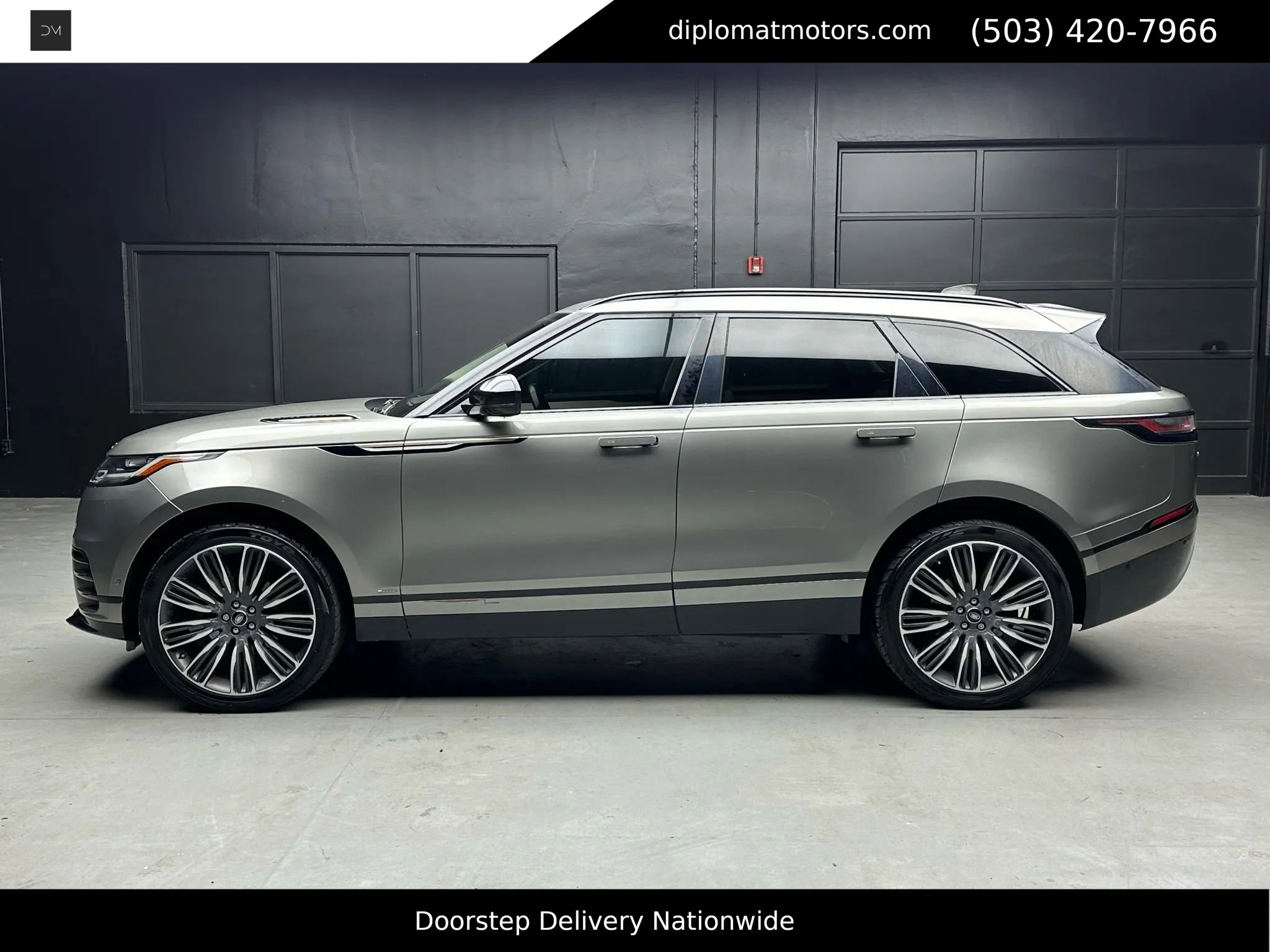 Used 2019 Land Rover Range Rover Velar R-Dynamic SE image 4