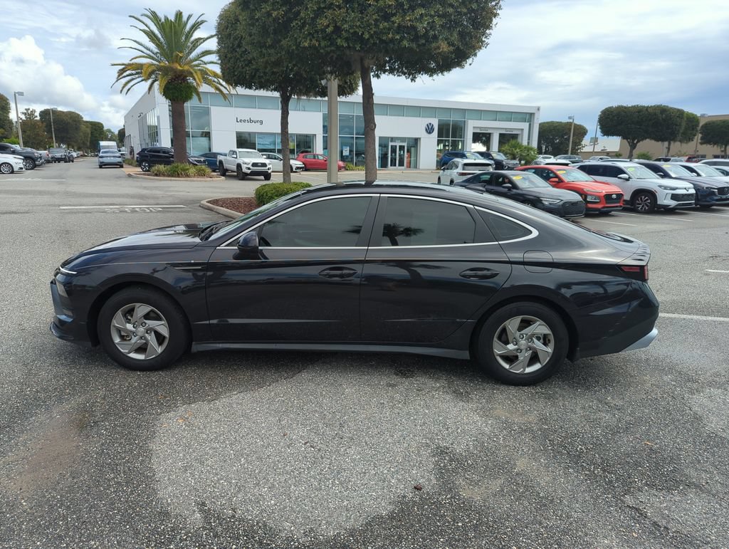 Used 2025 Hyundai Sonata SE FWD image 11