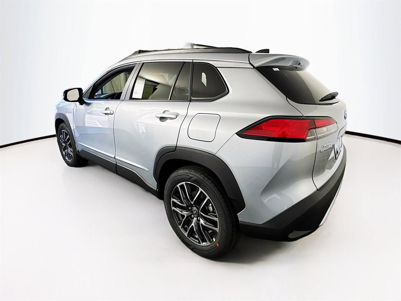 New 2026 Toyota Corolla Cross XLE image 4