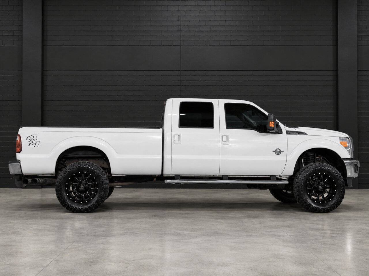 Used 2015 Ford F350 Lariat w/ Lariat Ultimate Package AWD/4WD image 8