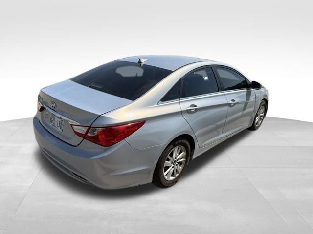 Used 2013 Hyundai Sonata GLS FWD image 3