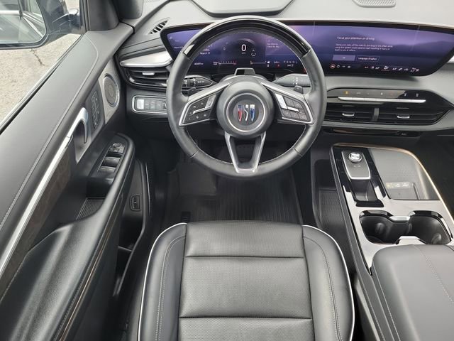 Used 2025 Buick Enclave Avenir w/ Super Cruise Package AWD/4WD image 10