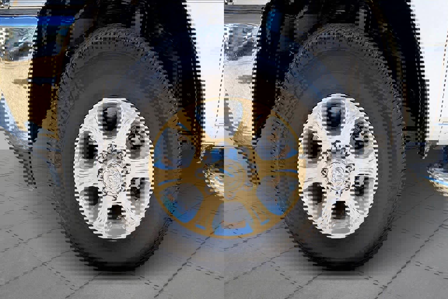 Used 2024 RAM 2500 Big Horn w/ Off Road Package image 10