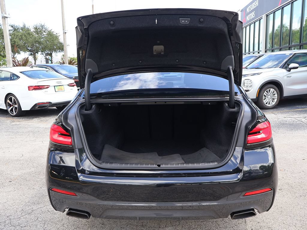 Used 2023 BMW 530i w/ M Sport Package RWD image 22