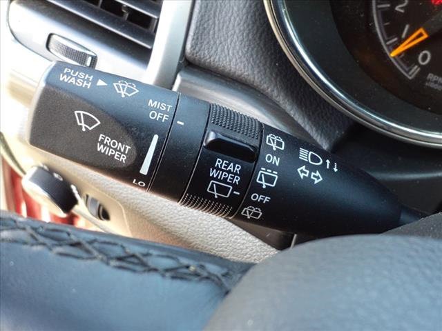 Used 2021 Jeep Grand Cherokee Laredo X image 22