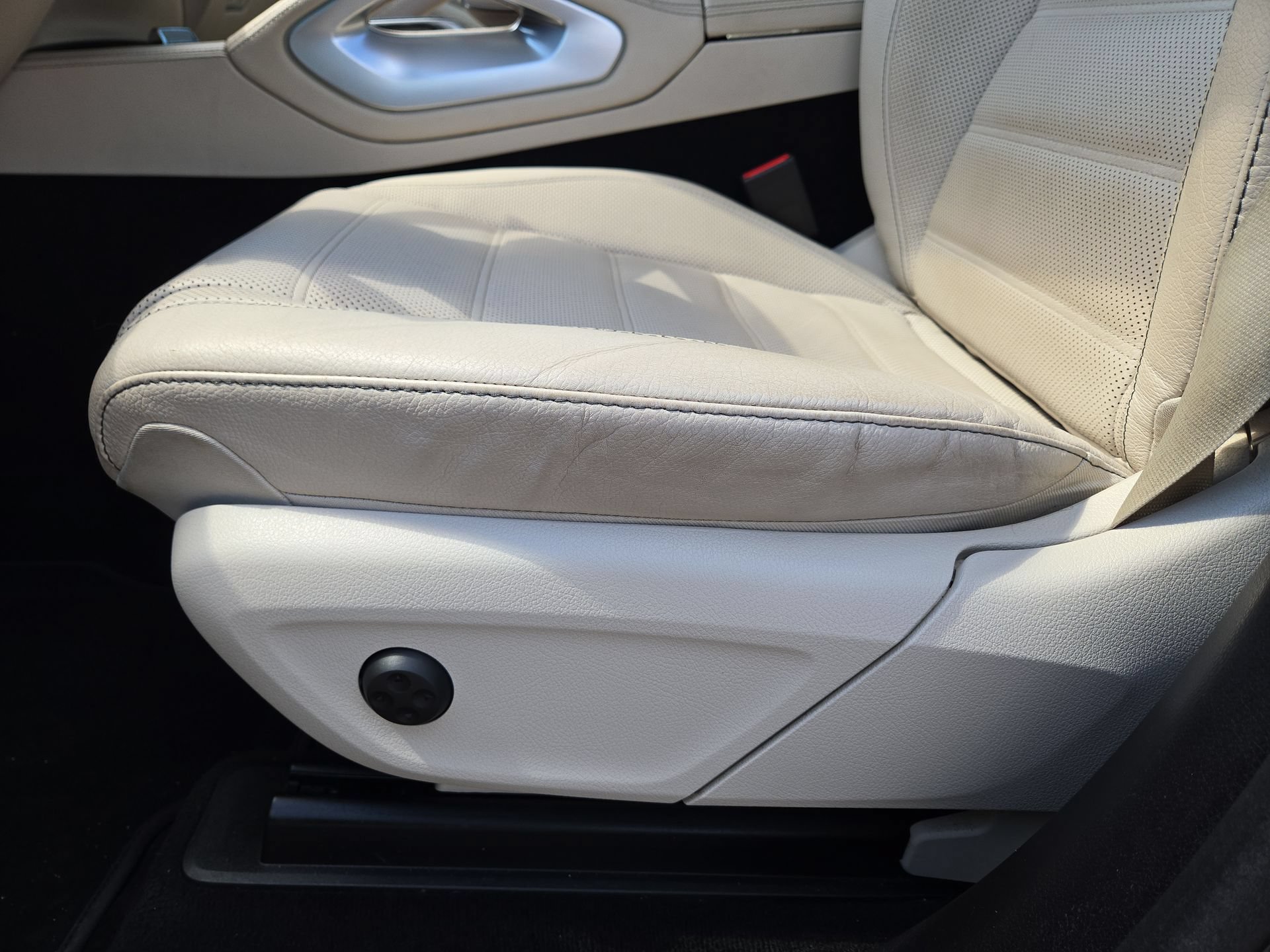 Used 2022 Mercedes-Benz GLS 450 4MATIC image 17