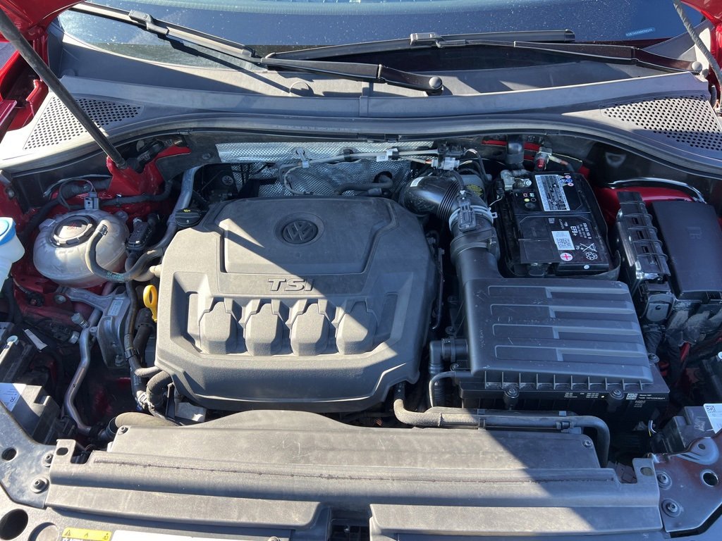 Used 2022 Volkswagen Tiguan SE image 30