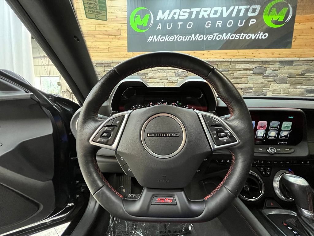 Used 2016 Chevrolet Camaro SS RWD image 32