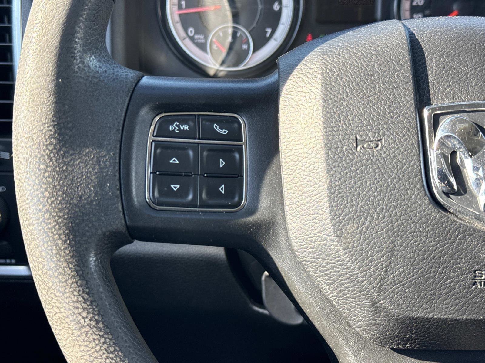 Used 2019 RAM 1500 Classic SLT image 9