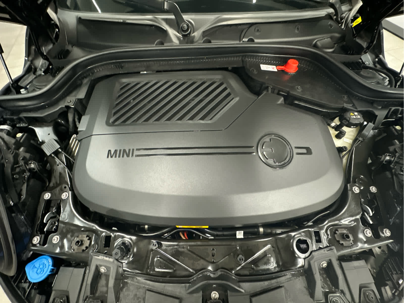 Used 2024 MINI Cooper SE image 18