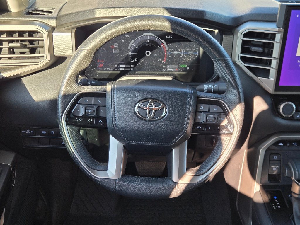 Used 2024 Toyota Tundra Limited AWD/4WD image 19