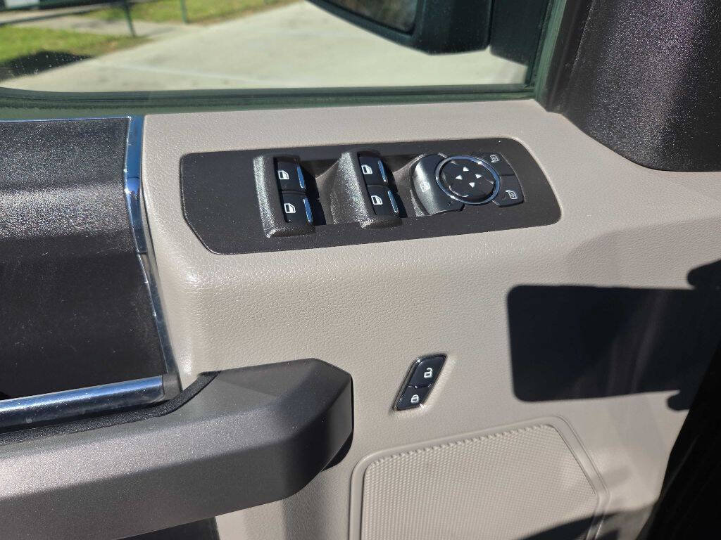 Used 2017 Ford F150 XLT RWD image 14