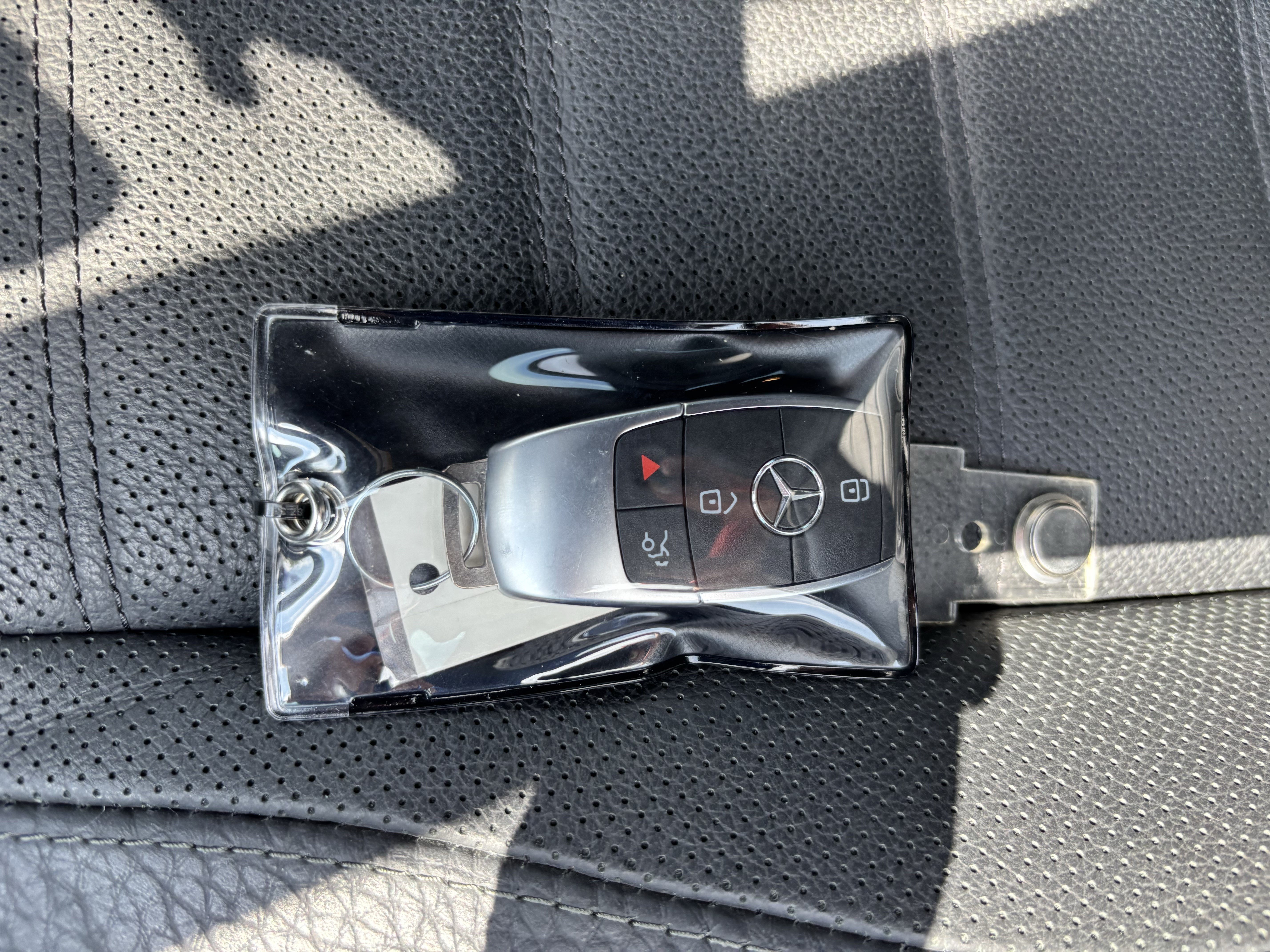 Used 2024 Mercedes-Benz GLE 450 4MATIC image 38