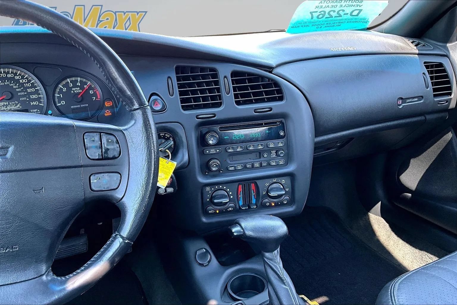 Used 2004 Chevrolet Monte Carlo SS w/ Preferred Equipment Group FWD image 9