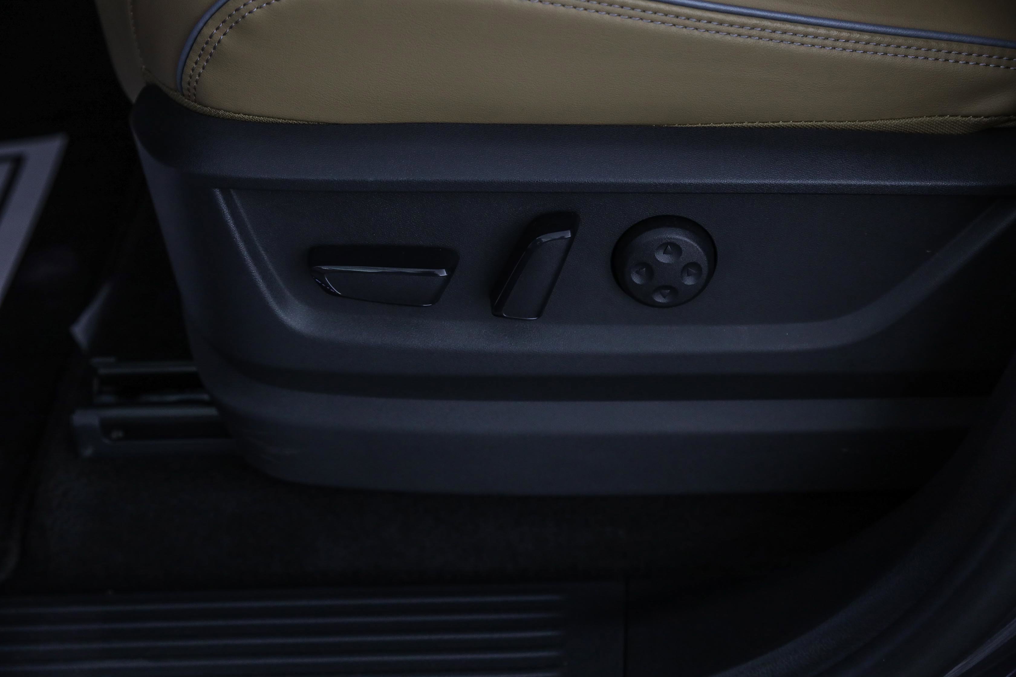 Used 2025 INFINITI QX80 Luxe image 24