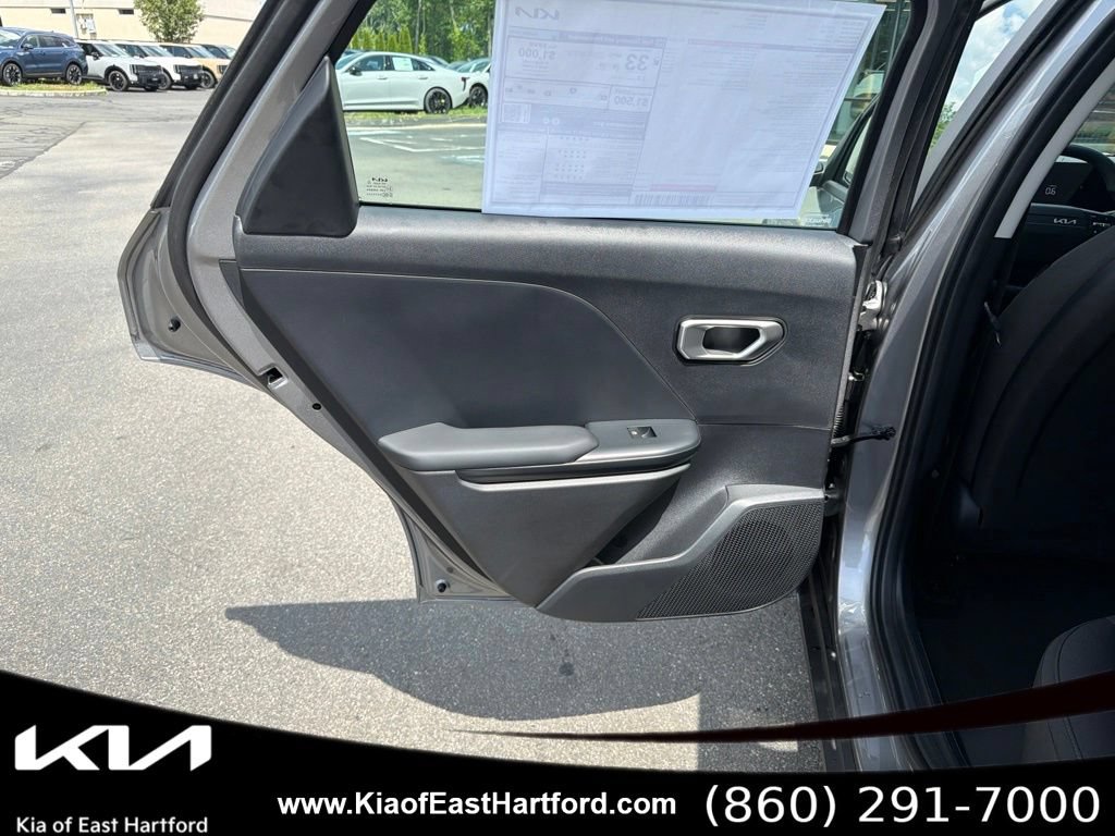 New 2026 Kia K4 FWD image 17