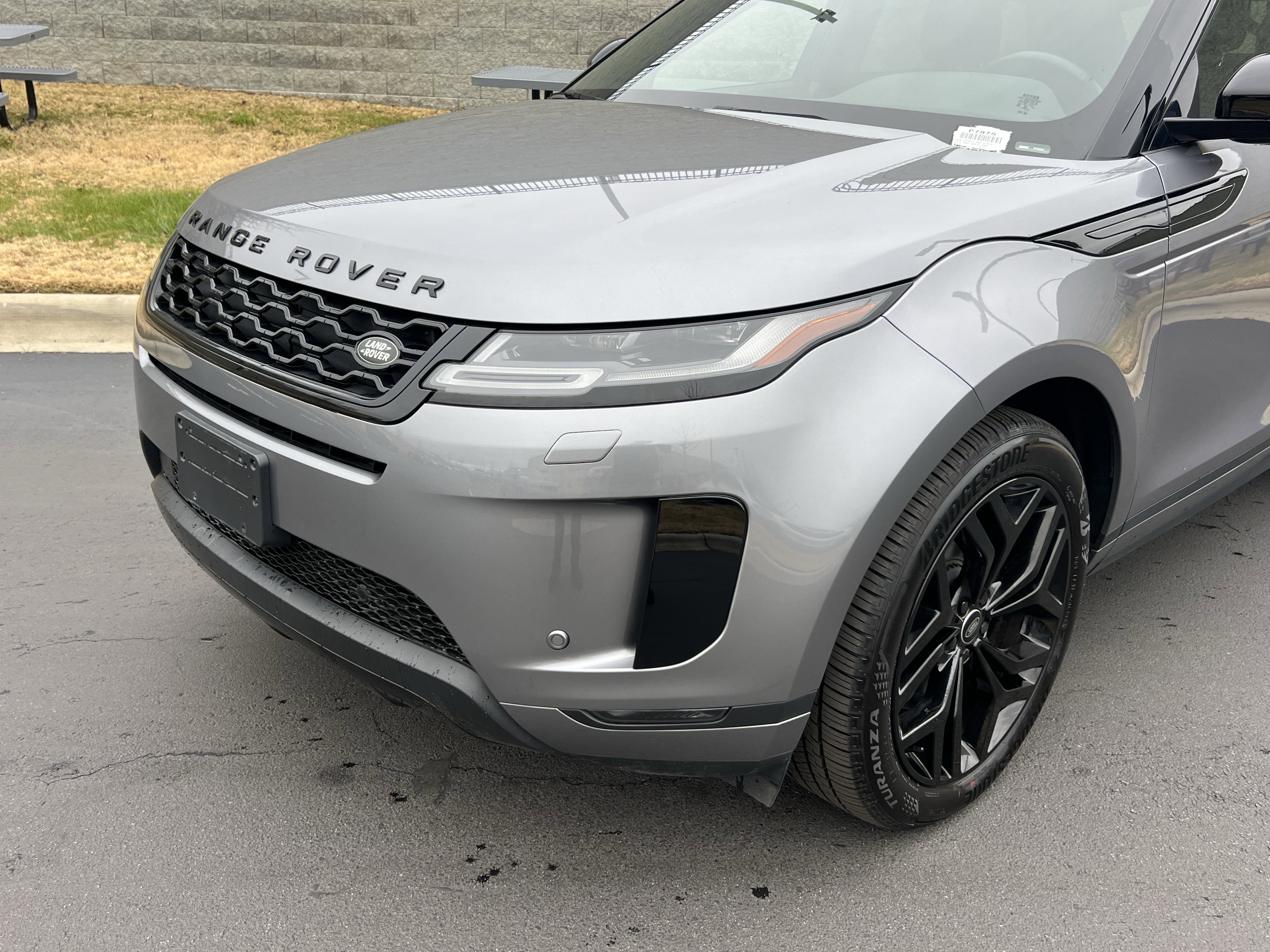 Certified 2022 Land Rover Range Rover Evoque SE image 48