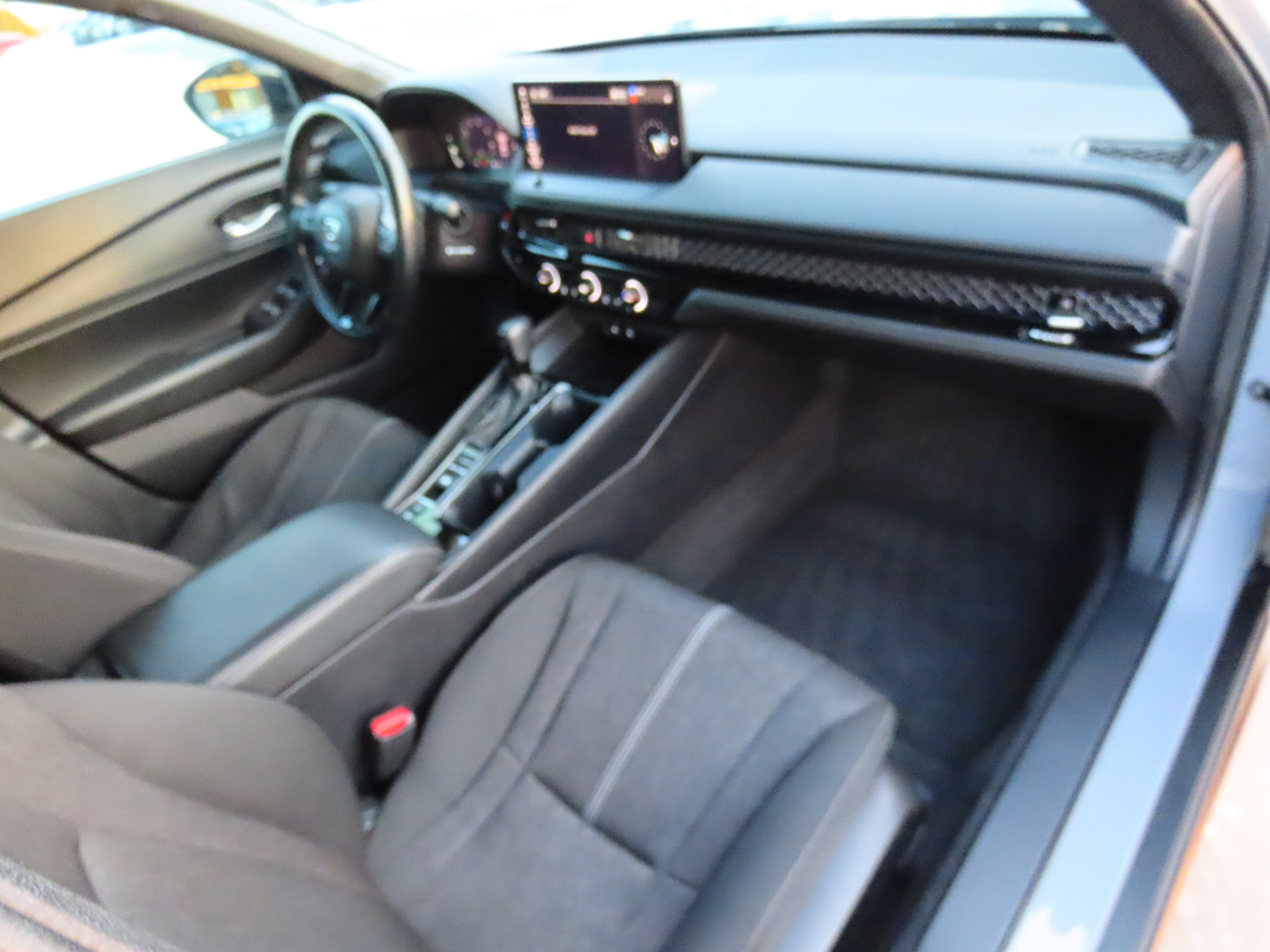 Used 2023 Honda Accord Sport image 10