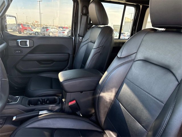 Used 2021 Jeep Wrangler Unlimited Sahara image 12