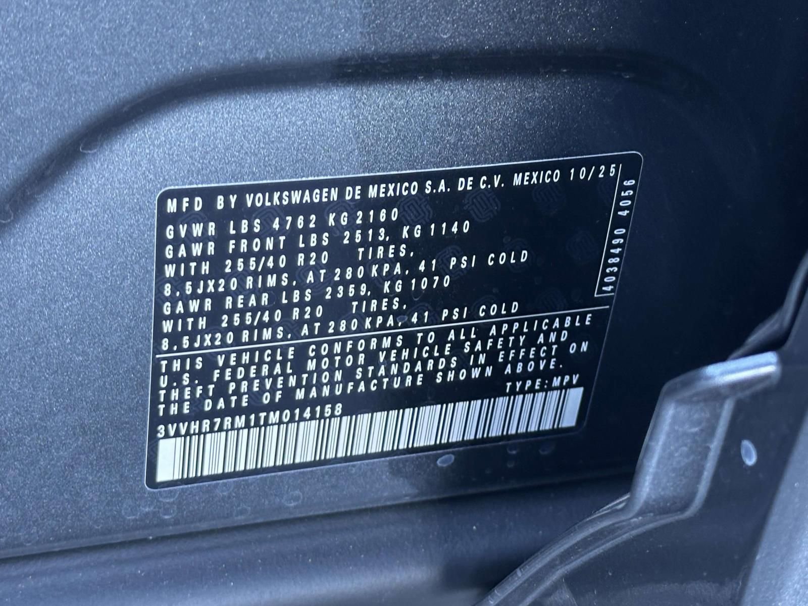 New 2026 Volkswagen Tiguan SE R-Line image 16