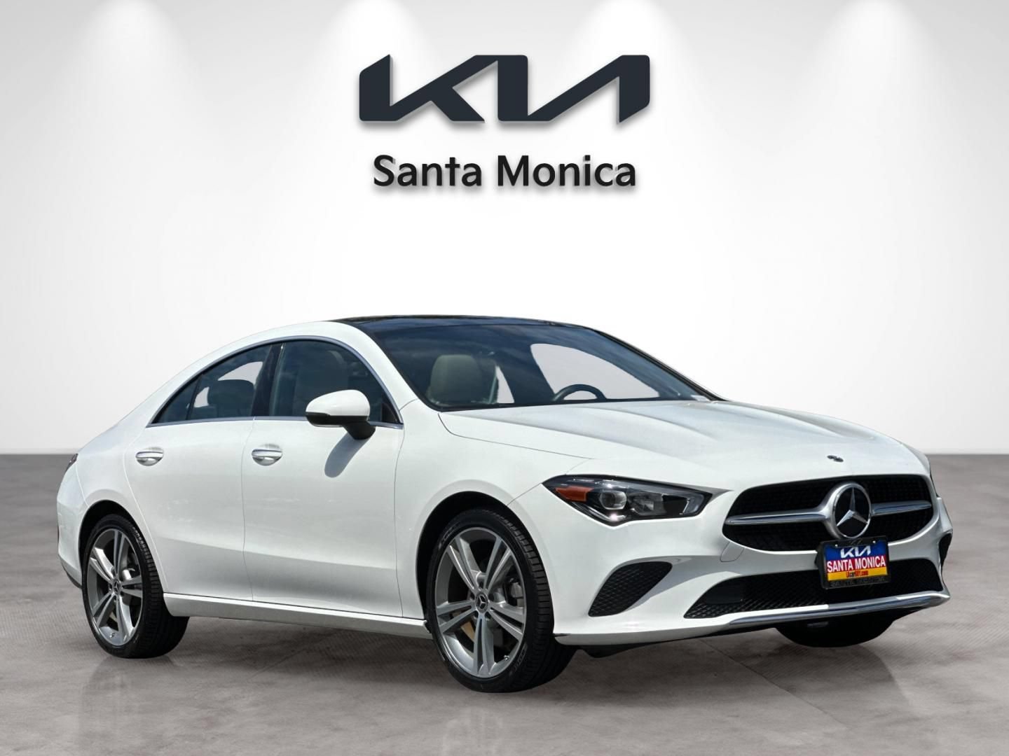 Used 2021 Mercedes-Benz CLA 250 w/ Premium Package image 8
