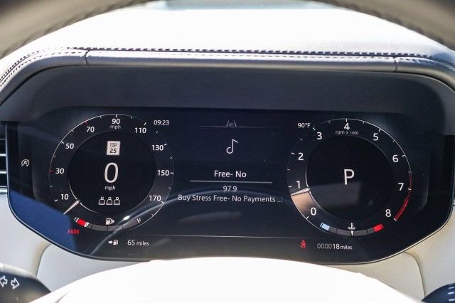 New 2025 Land Rover Range Rover SE image 22