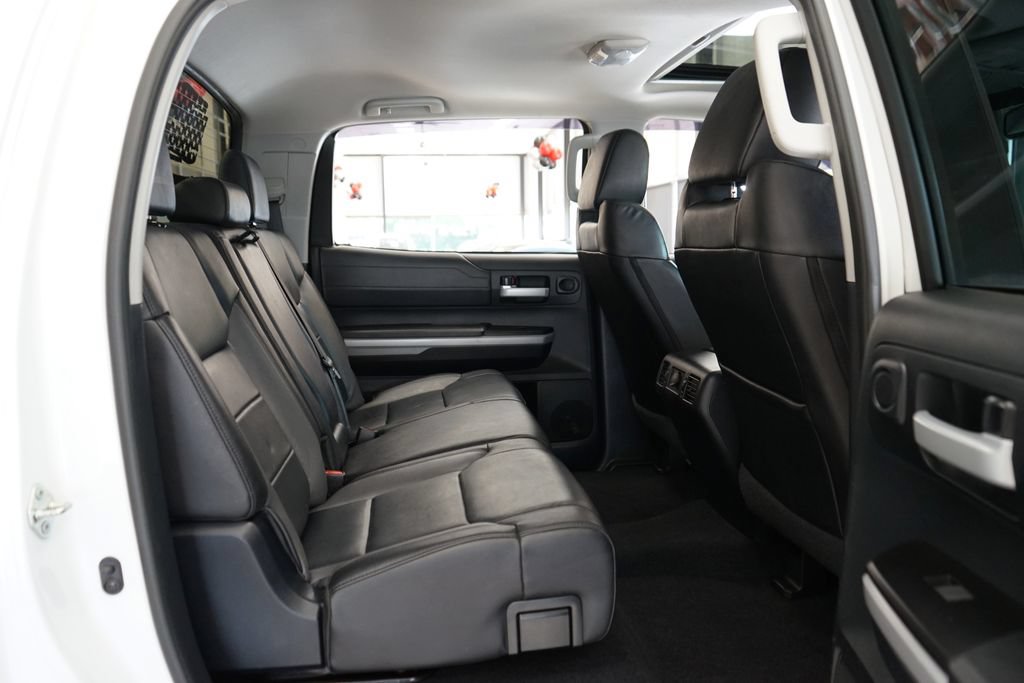 Used 2018 Toyota Tundra Limited w/ Limited Premium Package AWD/4WD image 14