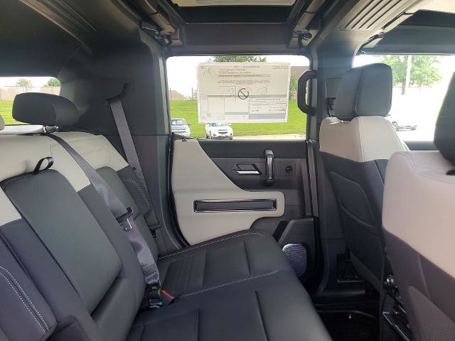 New 2026 GMC Hummer EV SUV w/ LPO, Dark Essentials Package image 32