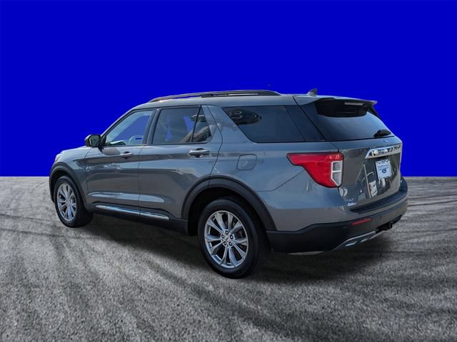 Used 2023 Ford Explorer XLT w/ Equipment Group 202A AWD/4WD image 6