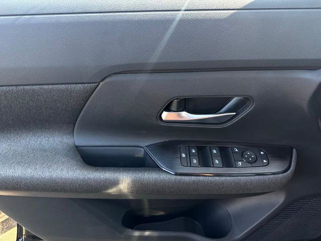 New 2026 Nissan Kicks SV w/ SV Premium Package AWD/4WD image 19